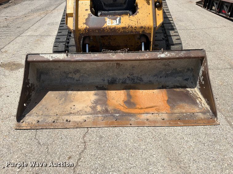 image for item FI0311 2014 Caterpillar 289D tracked skid steer loader