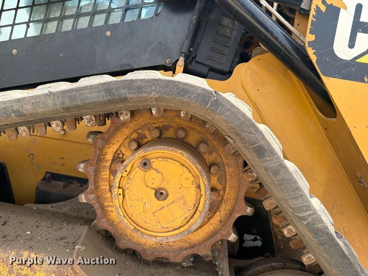 image for item FI0311 2014 Caterpillar 289D tracked skid steer loader