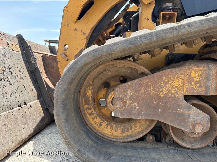 image for item FI0311 2014 Caterpillar 289D tracked skid steer loader