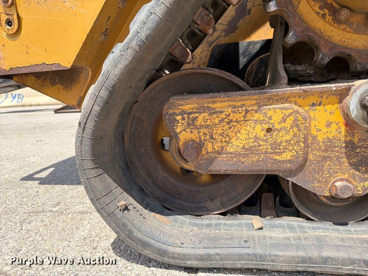 image for item FI0311 2014 Caterpillar 289D tracked skid steer loader