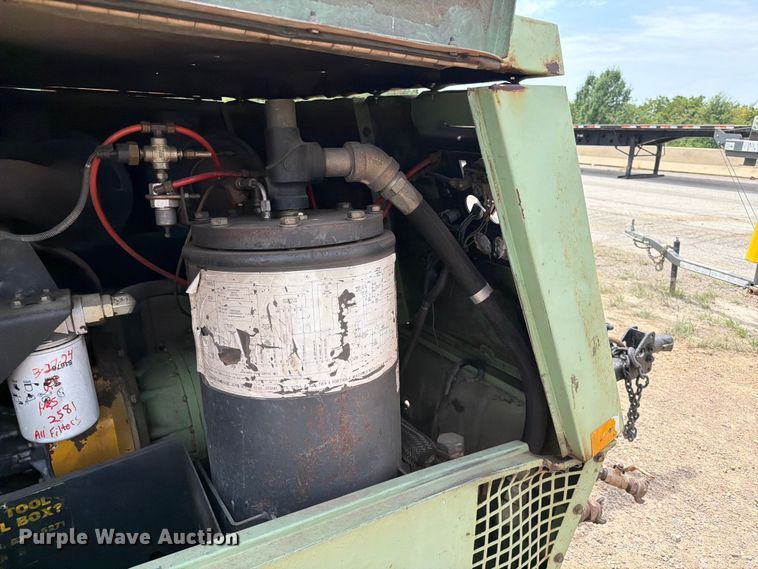 image for item FI0312 2005 Sullair 375 air compressor