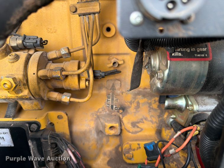 image for item FI0312 2005 Sullair 375 air compressor