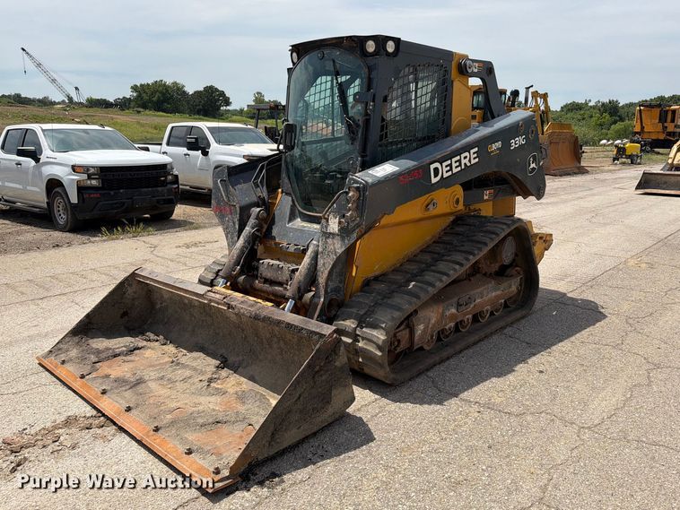 2019 John Deere 331G tracked skid steer loader