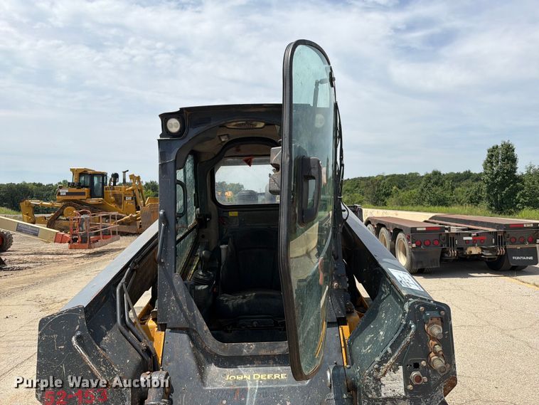 image for item FI0313 2019 John Deere 331G tracked skid steer loader