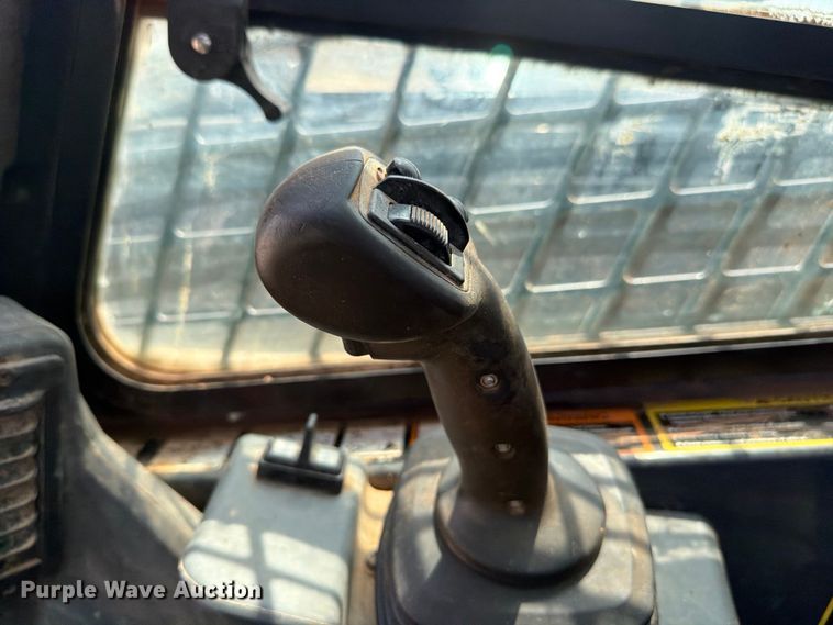image for item FI0313 2019 John Deere 331G tracked skid steer loader