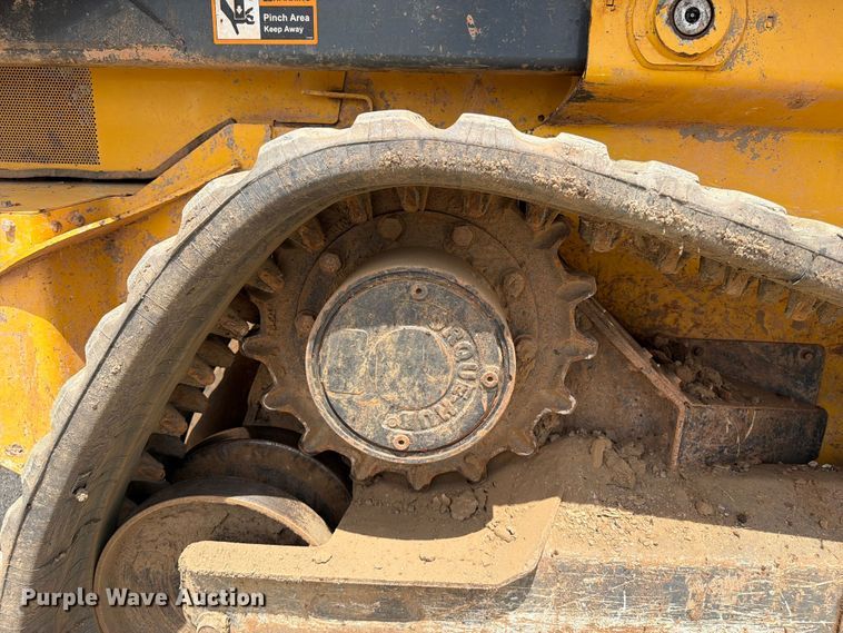 image for item FI0313 2019 John Deere 331G tracked skid steer loader