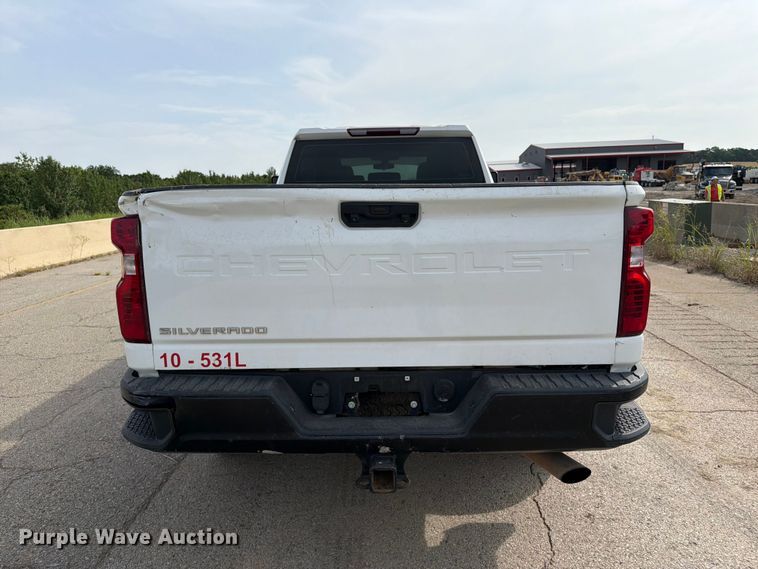 image for item FI0314 2020 Chevrolet Silverado 2500HD Crew Cab pickup truck