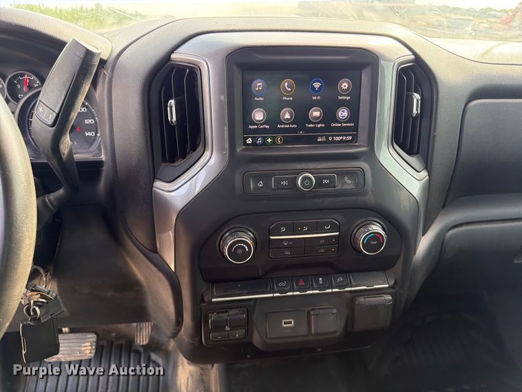 image for item FI0314 2020 Chevrolet Silverado 2500HD Crew Cab pickup truck