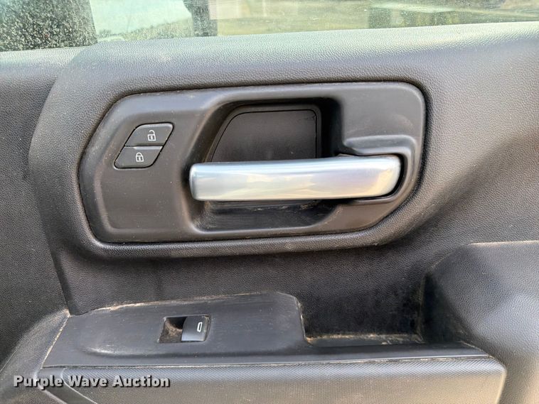 image for item FI0314 2020 Chevrolet Silverado 2500HD Crew Cab pickup truck