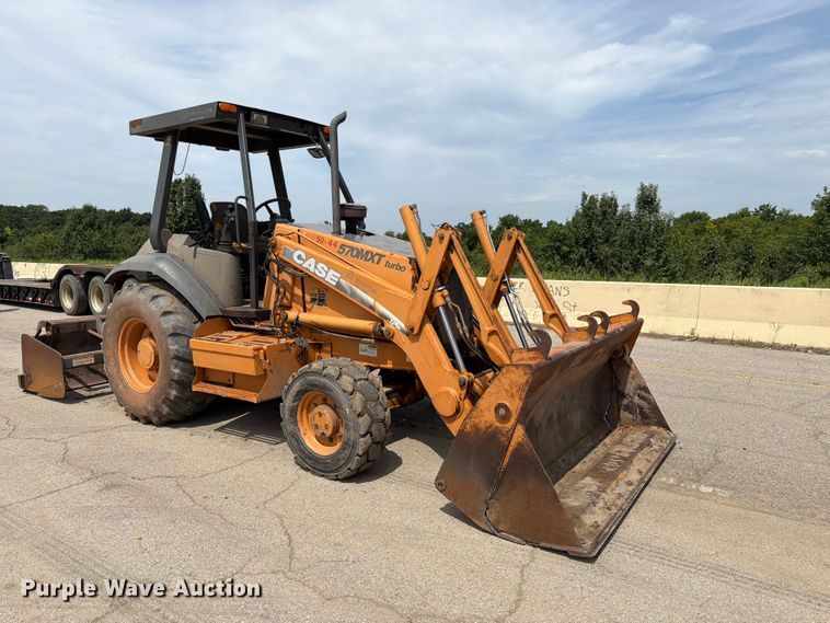 image for item FI0315 2007 Case 570M XT landscape tractor