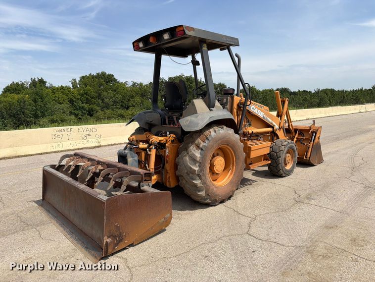 image for item FI0315 2007 Case 570M XT landscape tractor
