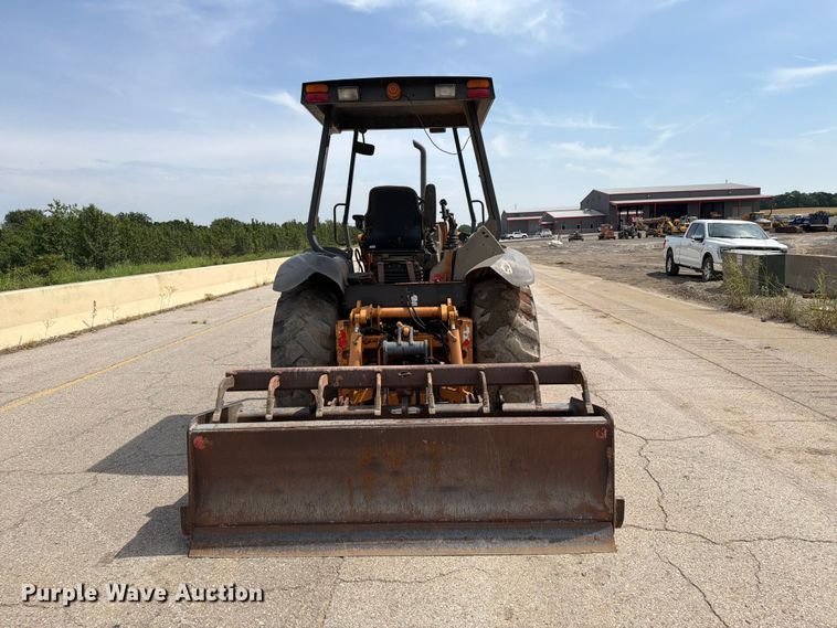 image for item FI0315 2007 Case 570M XT landscape tractor