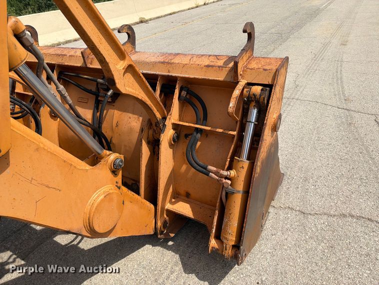 image for item FI0315 2007 Case 570M XT landscape tractor