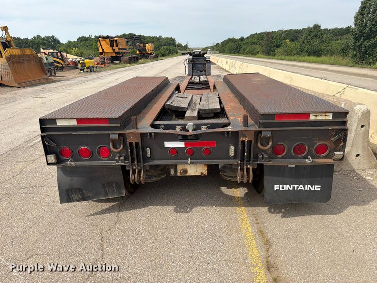 image for item FI0316 2007 Trail King TK110HDG-533 lowboy equipment trailer