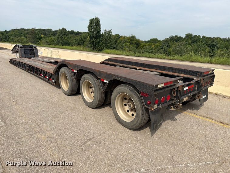 image for item FI0316 2007 Trail King TK110HDG-533 lowboy equipment trailer