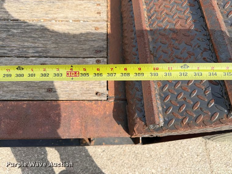 image for item FI0316 2007 Trail King TK110HDG-533 lowboy equipment trailer