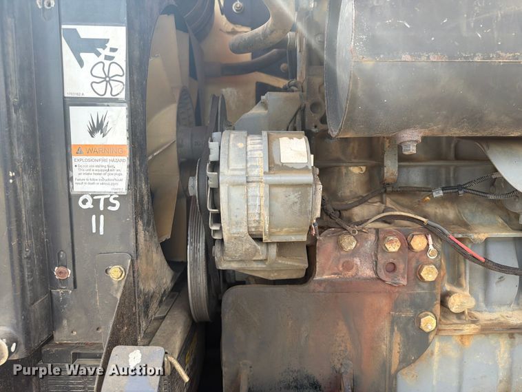image for item FI0317 2011 JLG 600S boom lift