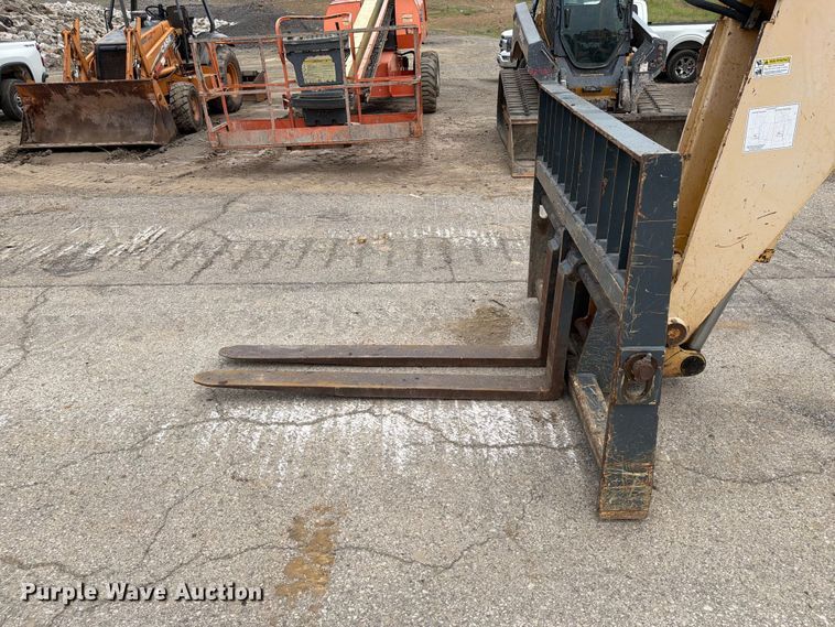image for item FI0320 Gehl RS8-44 telehandler