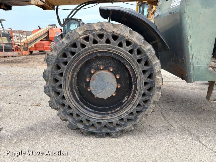 image for item FI0320 Gehl RS8-44 telehandler
