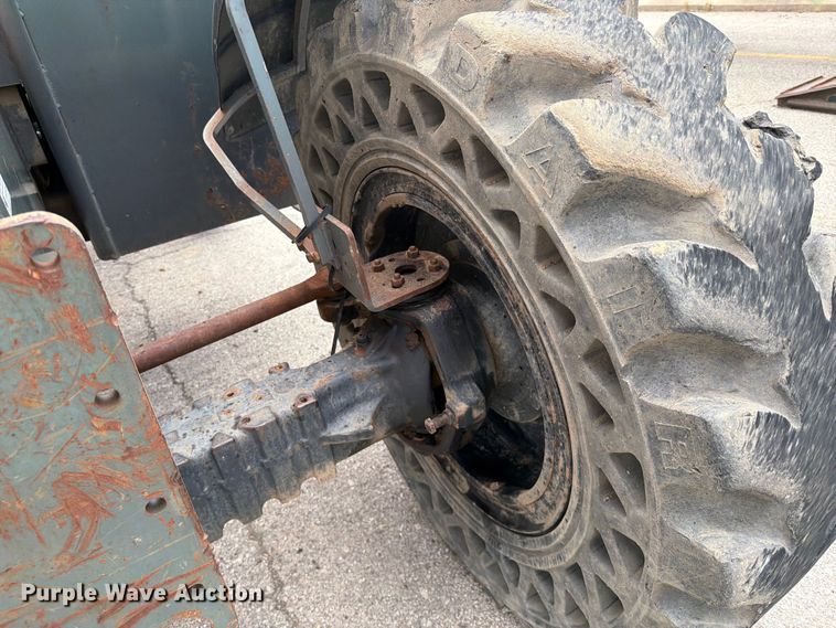image for item FI0320 Gehl RS8-44 telehandler