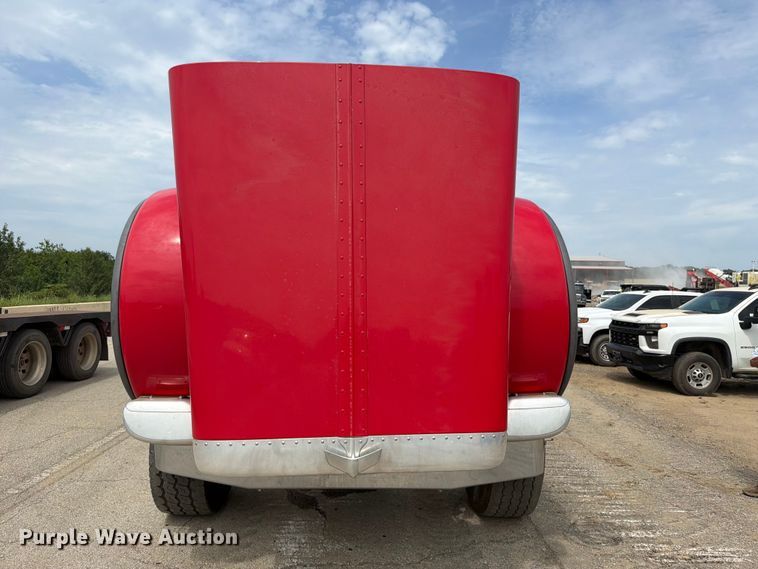 image for item FI0321 2018 Peterbilt 389 semi truck