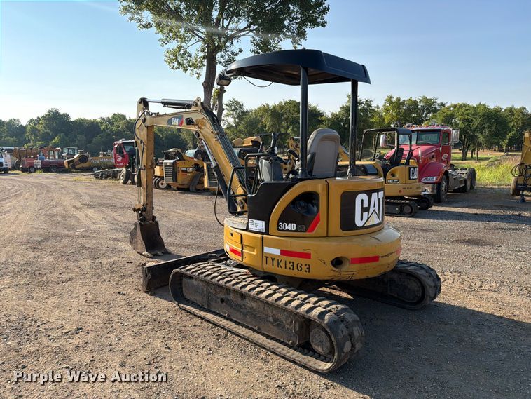 image for item FI0333 2012 Caterpillar 304D CR mini excavator