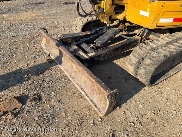image for item FI0333 2012 Caterpillar 304D CR mini excavator