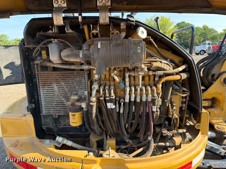 image for item FI0333 2012 Caterpillar 304D CR mini excavator