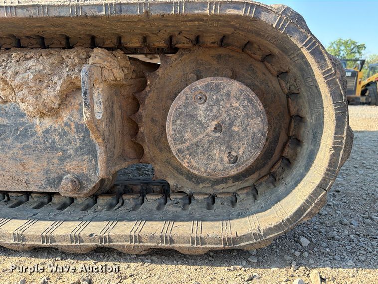 image for item FI0333 2012 Caterpillar 304D CR mini excavator
