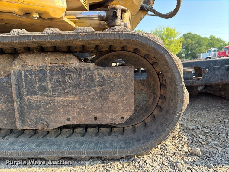 image for item FI0333 2012 Caterpillar 304D CR mini excavator