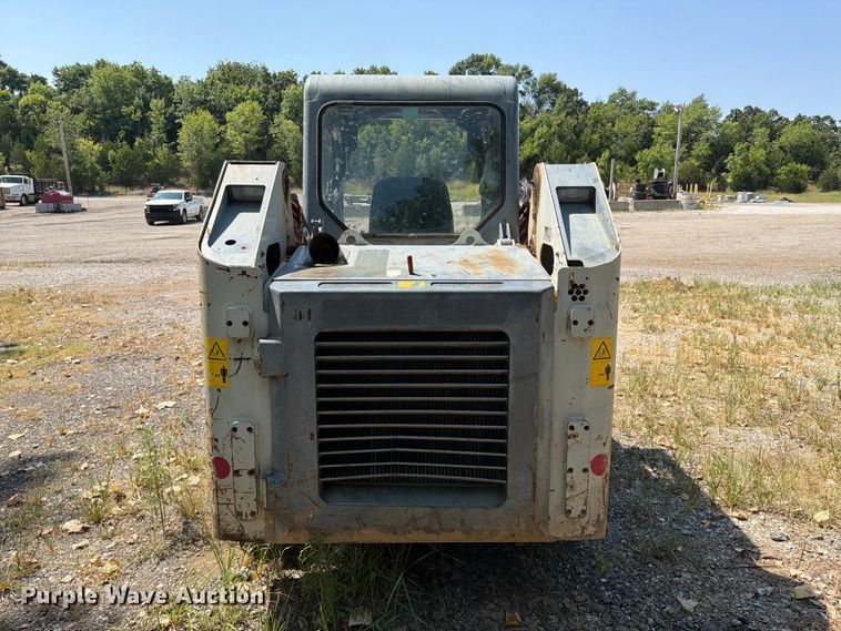 image for item FI0334 2015 Takeuchi TL8 tracked skid steer loader