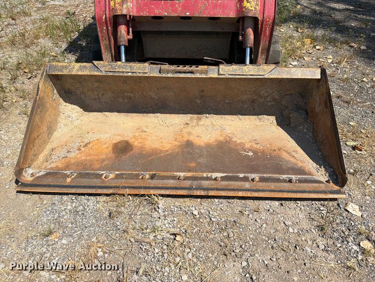 image for item FI0334 2015 Takeuchi TL8 tracked skid steer loader