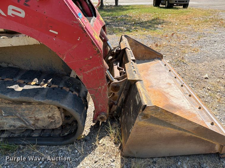 image for item FI0334 2015 Takeuchi TL8 tracked skid steer loader