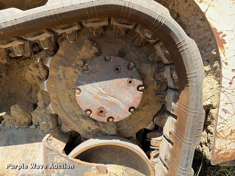 image for item FI0334 2015 Takeuchi TL8 tracked skid steer loader