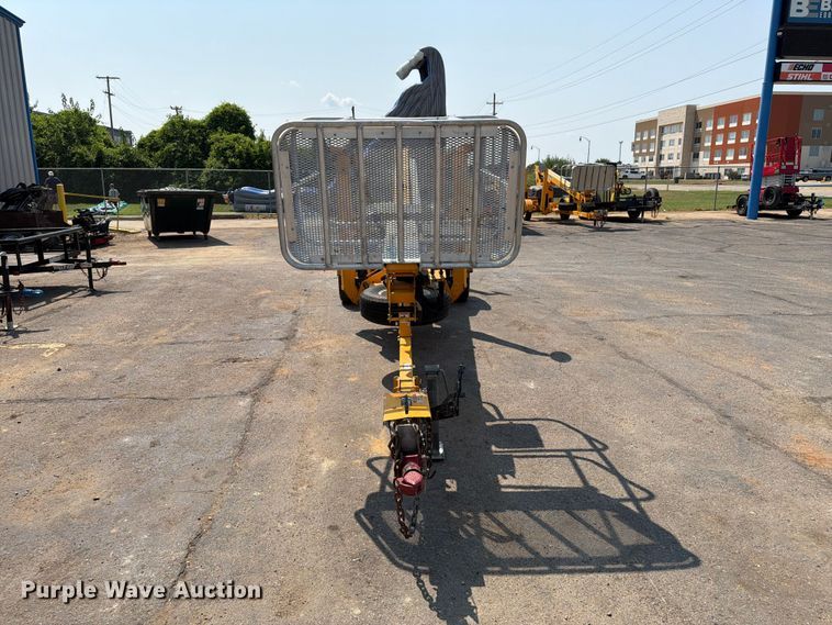image for item FI0337 2016 Haulotte 3632T boom lift