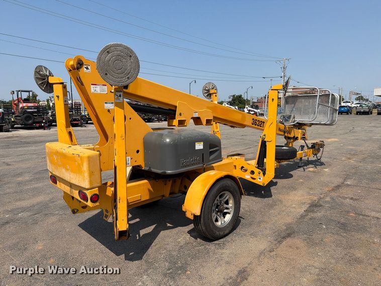 image for item FI0337 2016 Haulotte 3632T boom lift