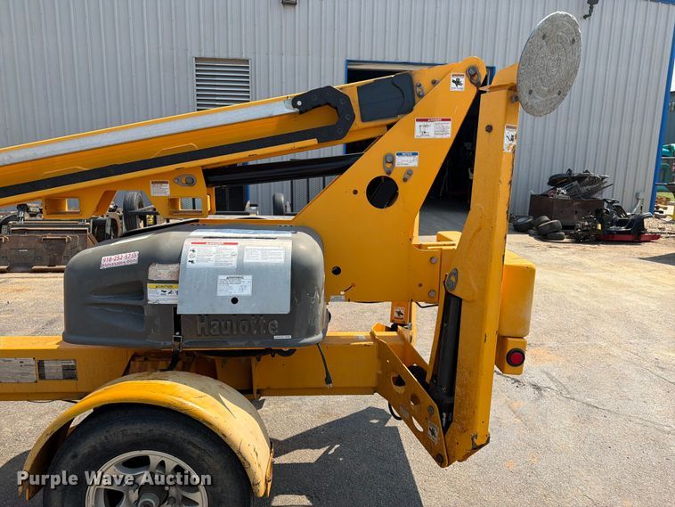 image for item FI0337 2016 Haulotte 3632T boom lift