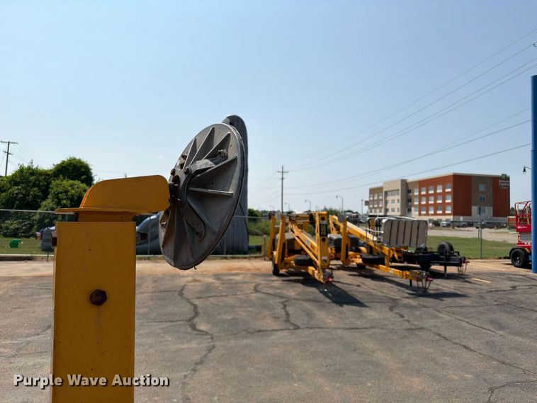 image for item FI0337 2016 Haulotte 3632T boom lift