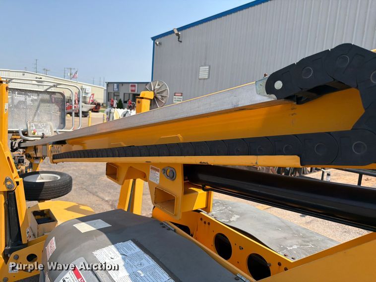 image for item FI0337 2016 Haulotte 3632T boom lift