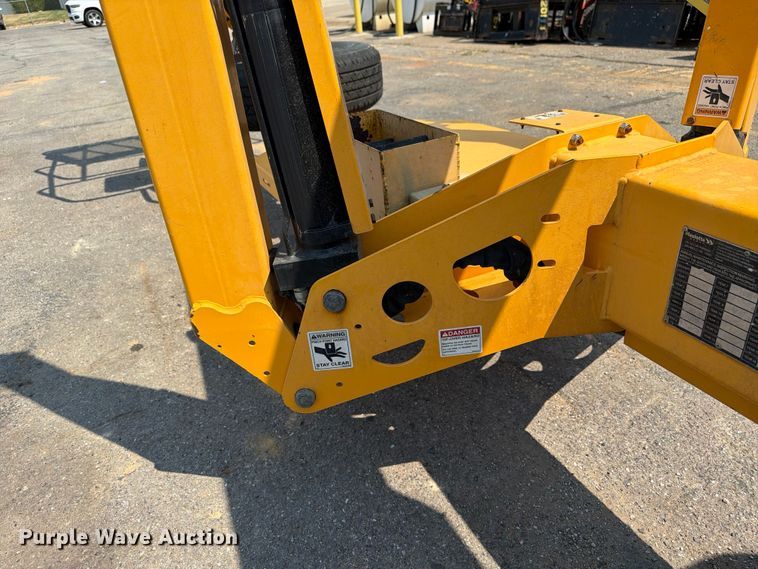image for item FI0337 2016 Haulotte 3632T boom lift
