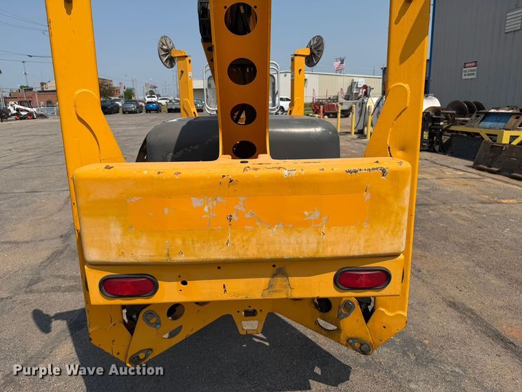 image for item FI0337 2016 Haulotte 3632T boom lift