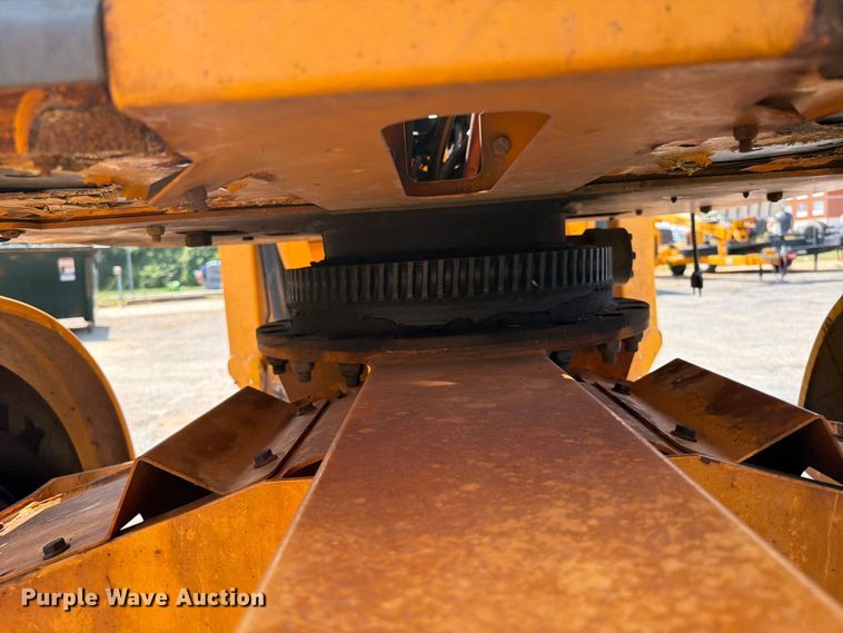 image for item FI0337 2016 Haulotte 3632T boom lift