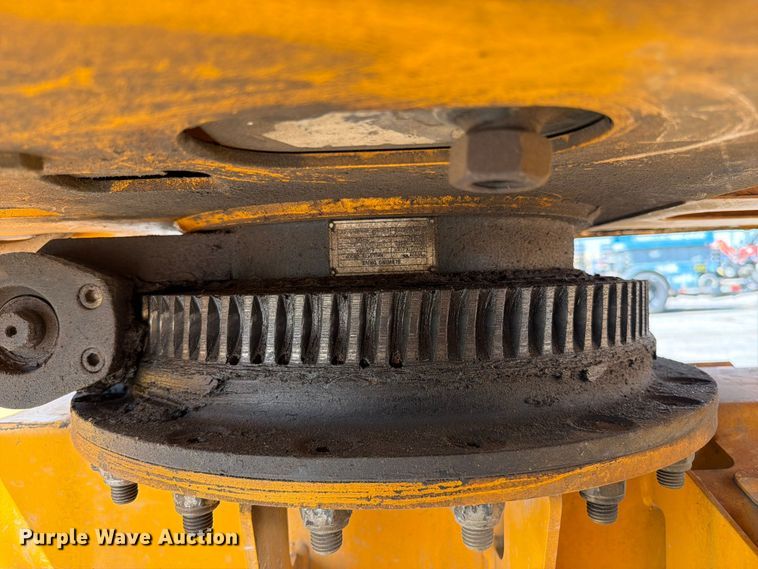 image for item FI0337 2016 Haulotte 3632T boom lift
