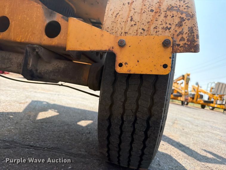 image for item FI0337 2016 Haulotte 3632T boom lift
