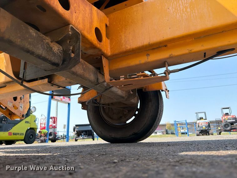 image for item FI0337 2016 Haulotte 3632T boom lift