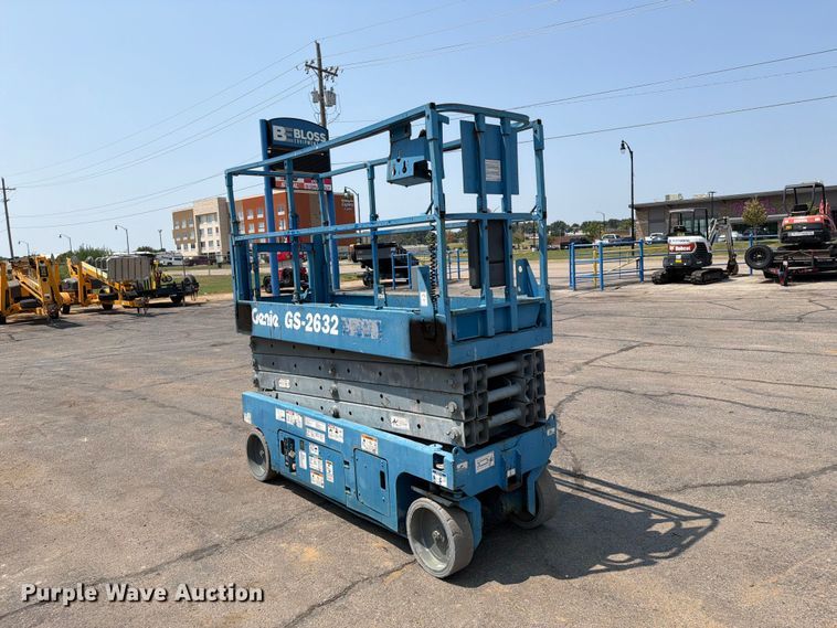 image for item FI0338 Genie GS-2632 scissor lift