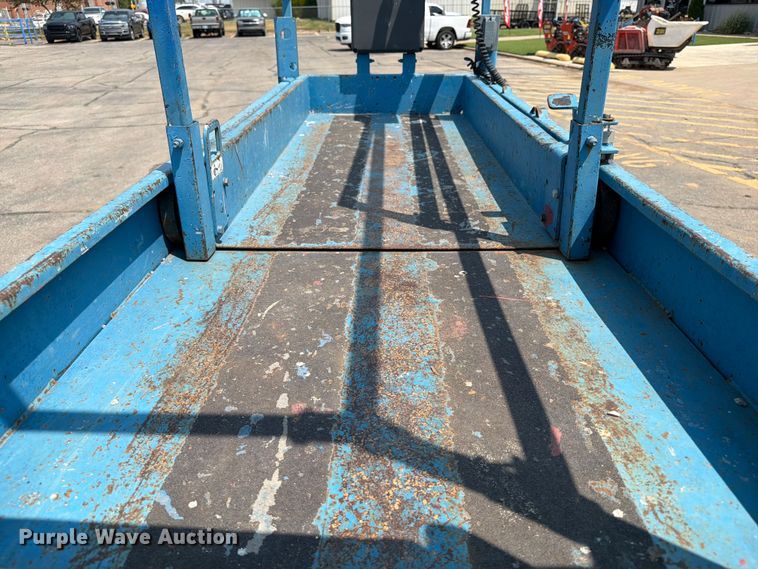 image for item FI0338 Genie GS-2632 scissor lift