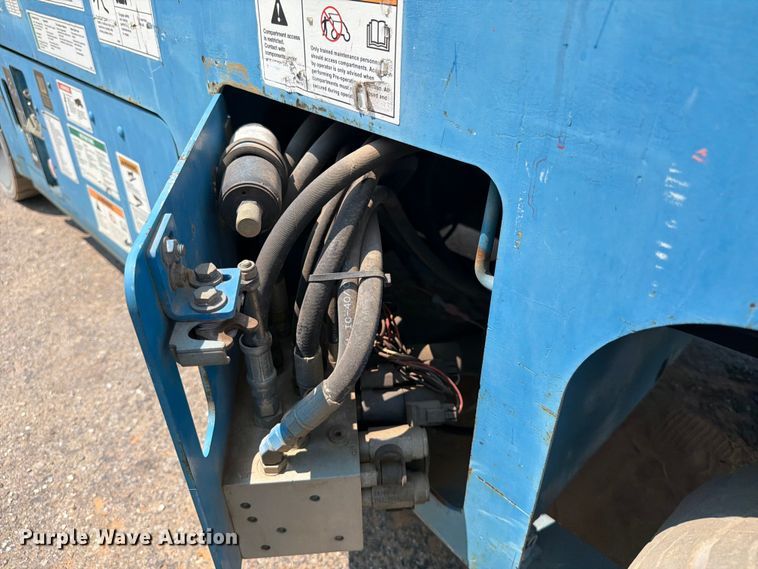 image for item FI0338 Genie GS-2632 scissor lift