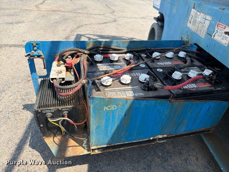 image for item FI0338 Genie GS-2632 scissor lift