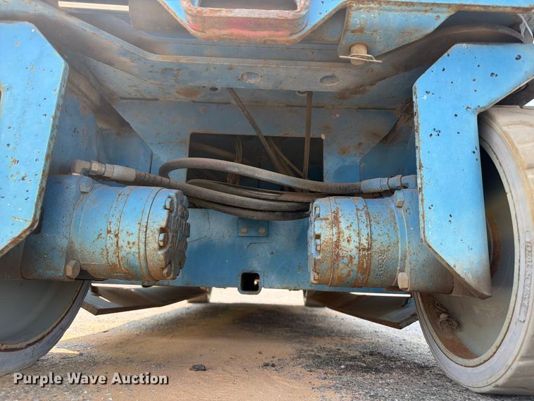 image for item FI0338 Genie GS-2632 scissor lift